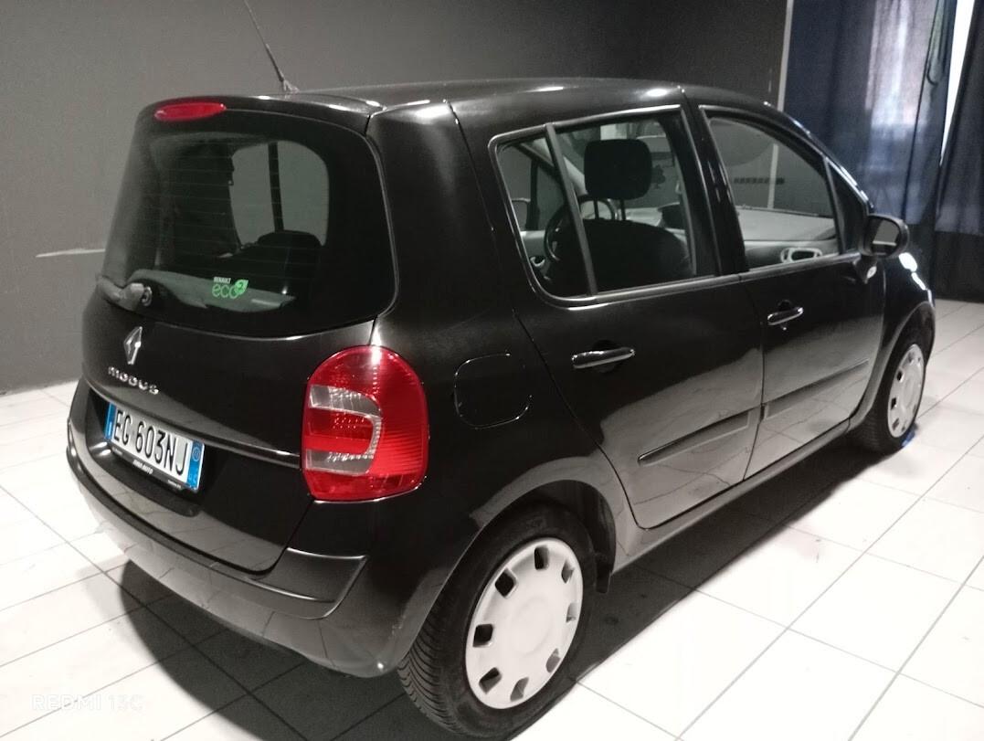 RENAULT MODUS DEL 2011 1200 BENZINA NEOPATENTATI