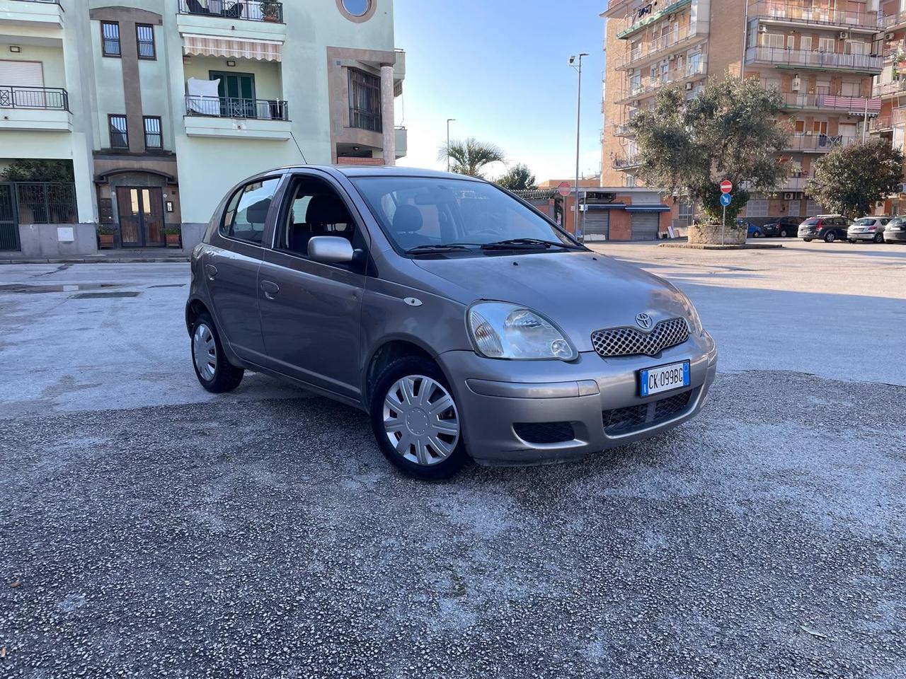 Toyota Yaris 1.0i 16V cat 5 porte Blue