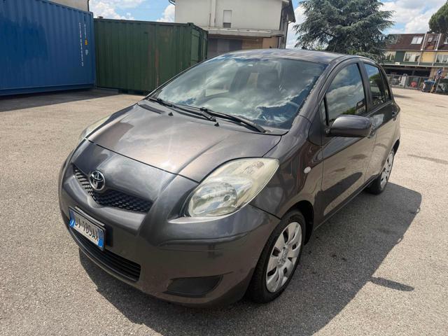 TOYOTA Yaris 1.4 D-4D DPF 5p Sol senza nessun lavoro da fare