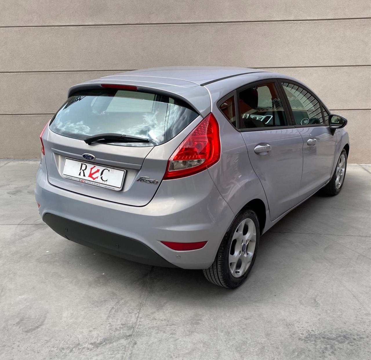 Ford Fiesta 1.4 GPL Casa Madre