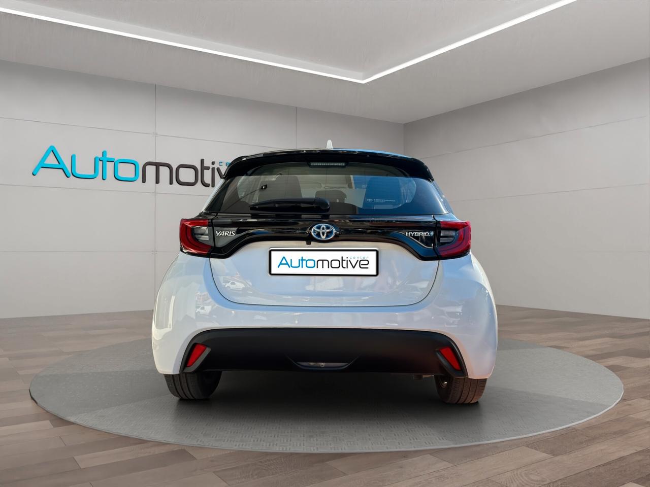 Toyota Yaris 1.5 Hybrid 5 porte Trend