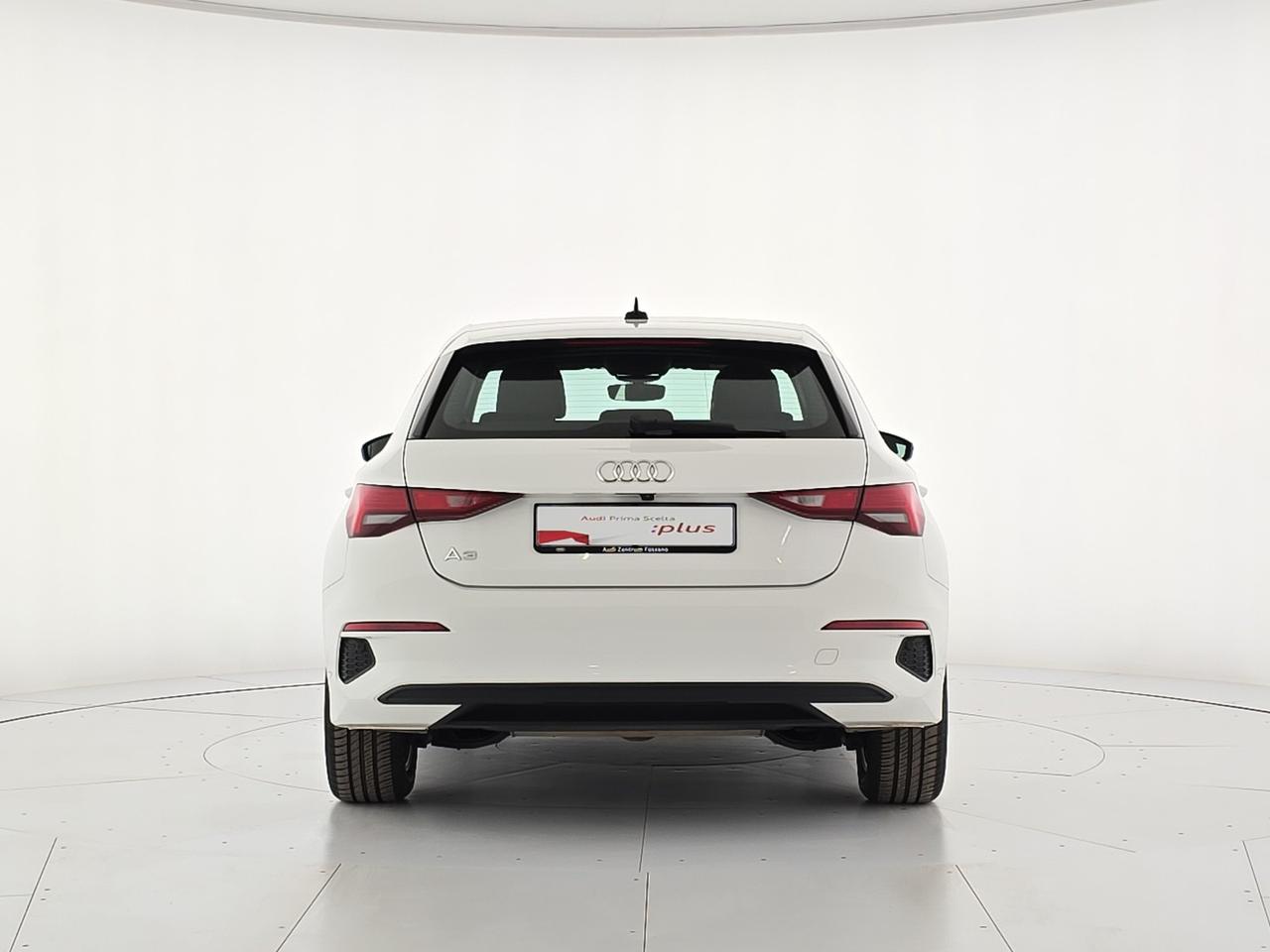 Audi A3 sportback 30 1.0 tfsi business