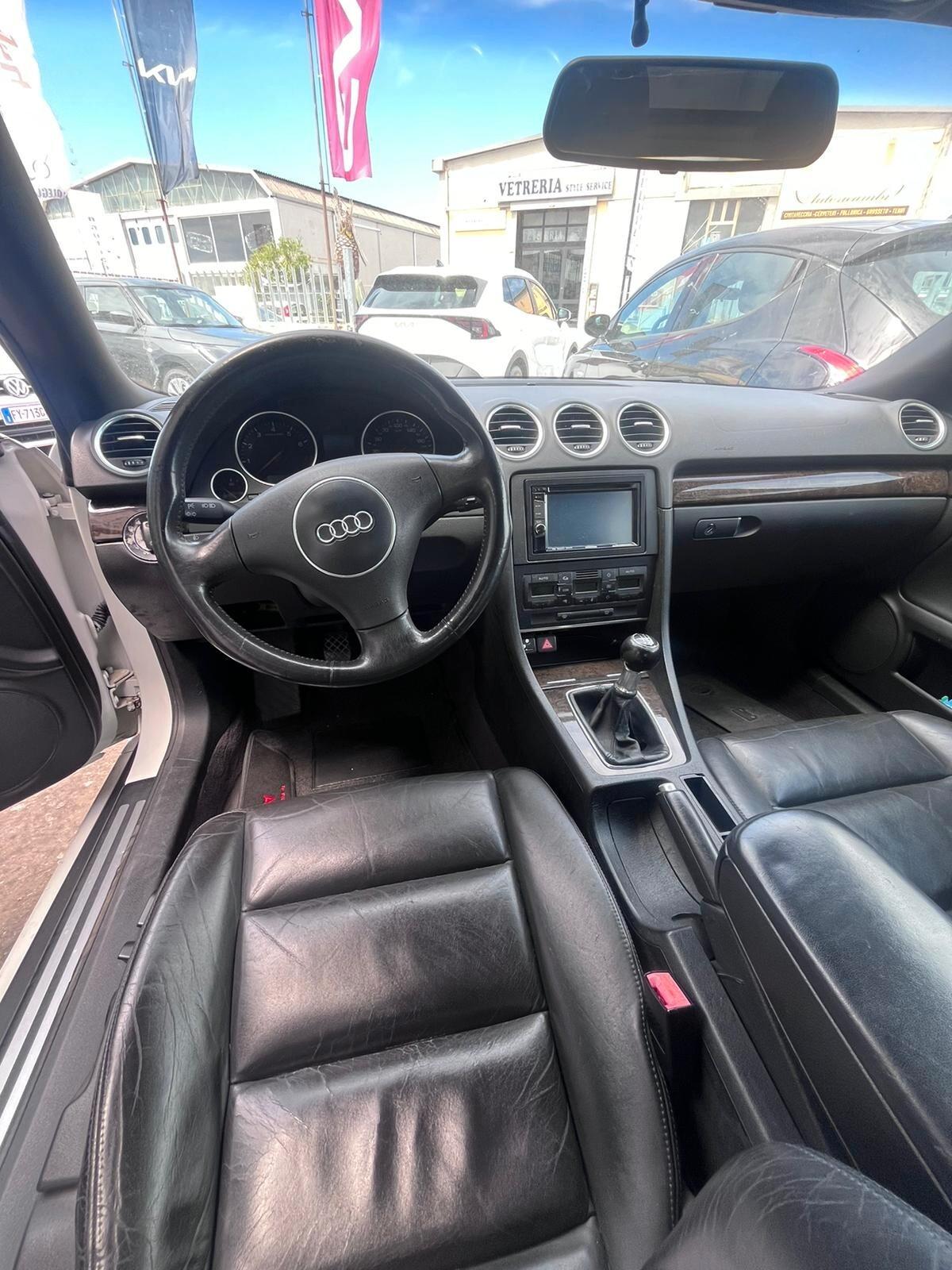 Audi A4 Cabriolet 3.0 V6 30V cat