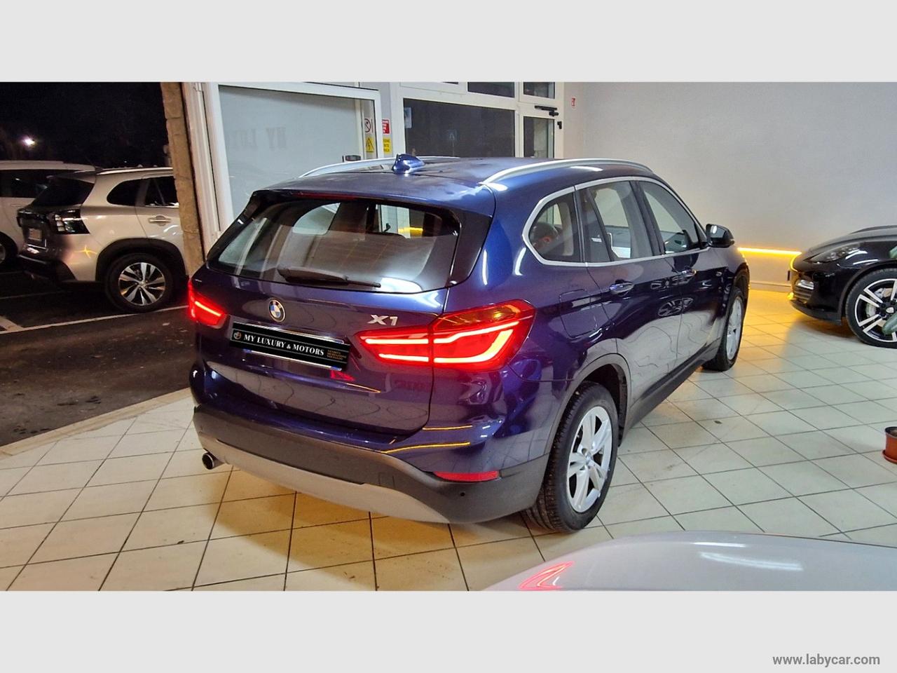 BMW X1 sDrive18d Business AUTOMATICO