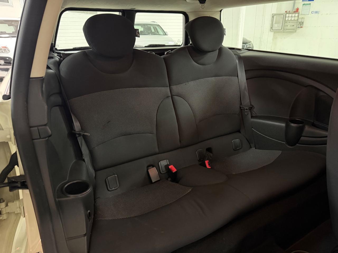 Mini Cooper D Clubman 1.6 16V