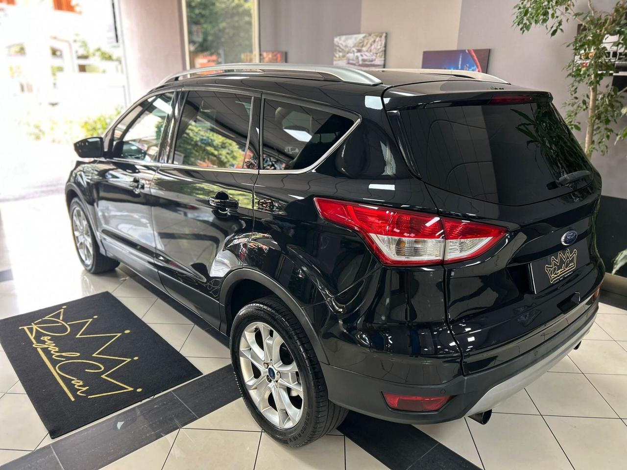 Ford Kuga 2.0 TDCI 140 CV 4WD Titanium
