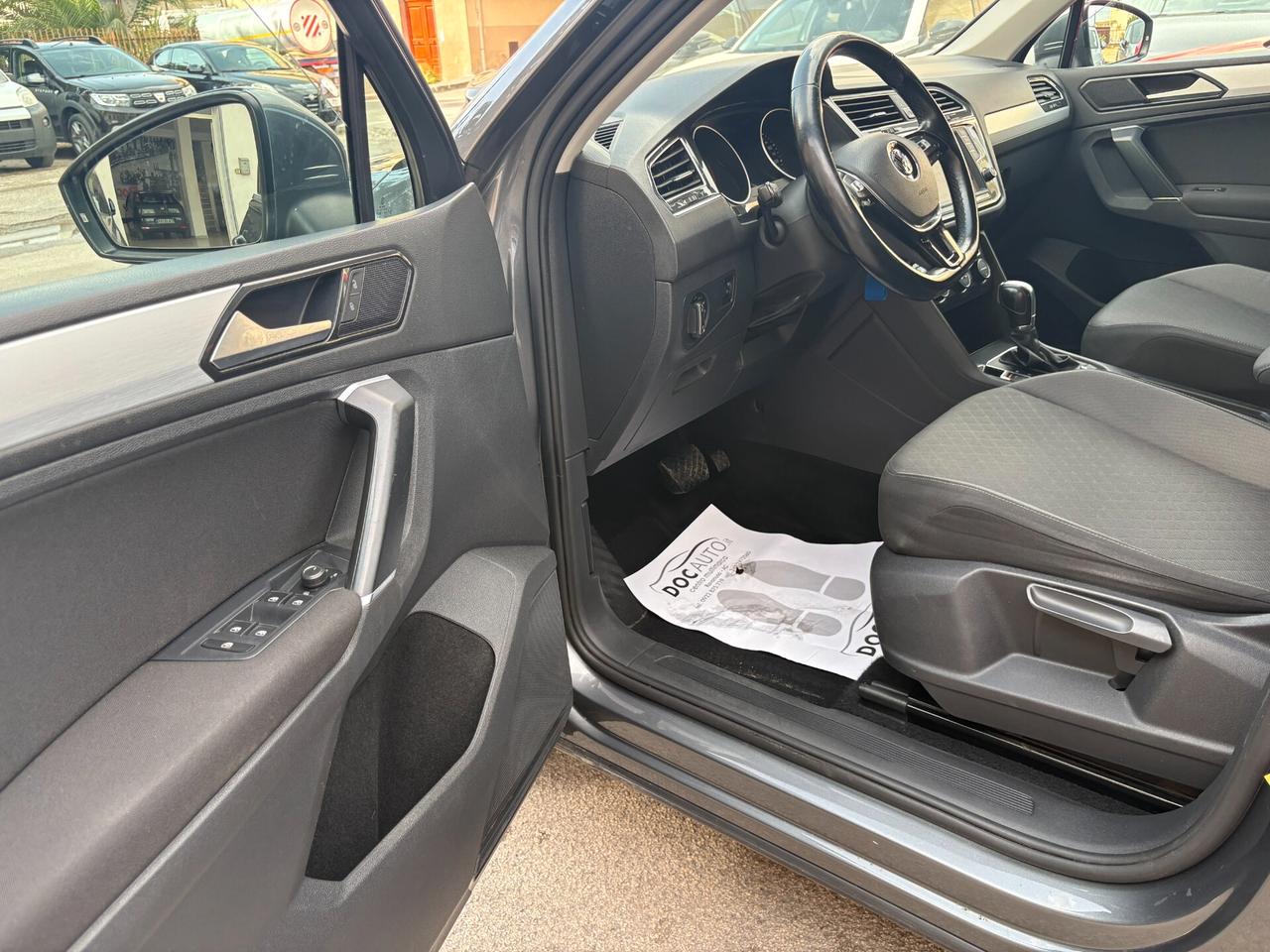 Volkswagen Tiguan 2.0 TDI SCR 4MOTION Business BlueMotion Technology