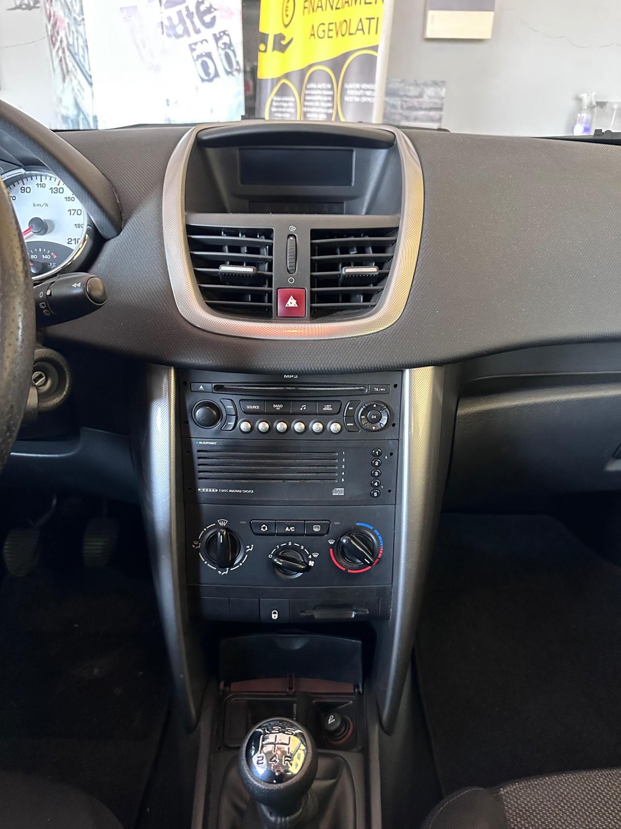 Peugeot 207 1.6diesel 90cv cinghia fatta