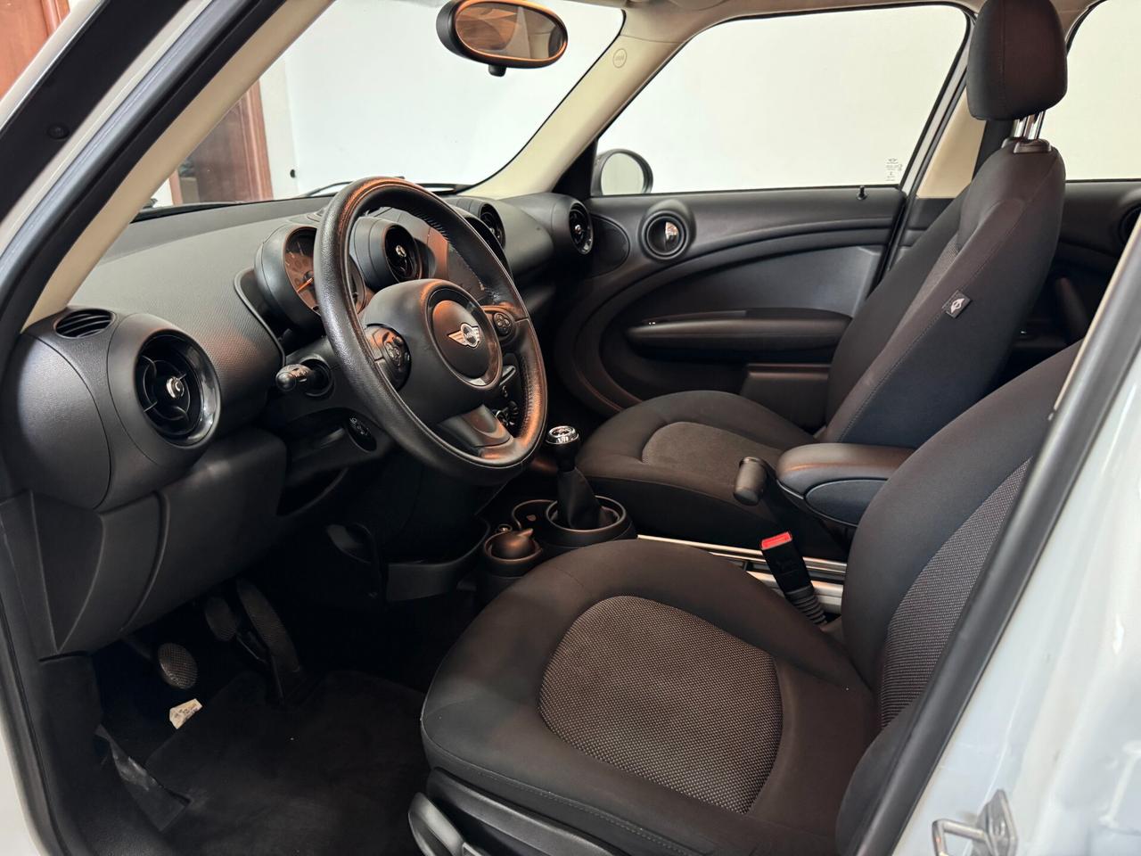 Mini Cooper 2015 D Countryman Mini 1.6 Cooper D KM 125000
