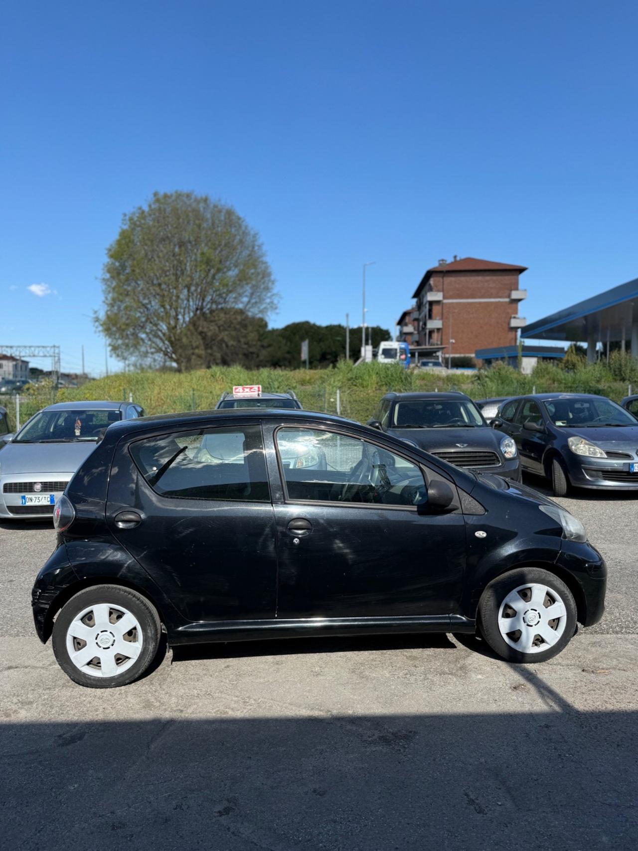 Toyota Aygo 1.0 12V VVT-i 5 porte