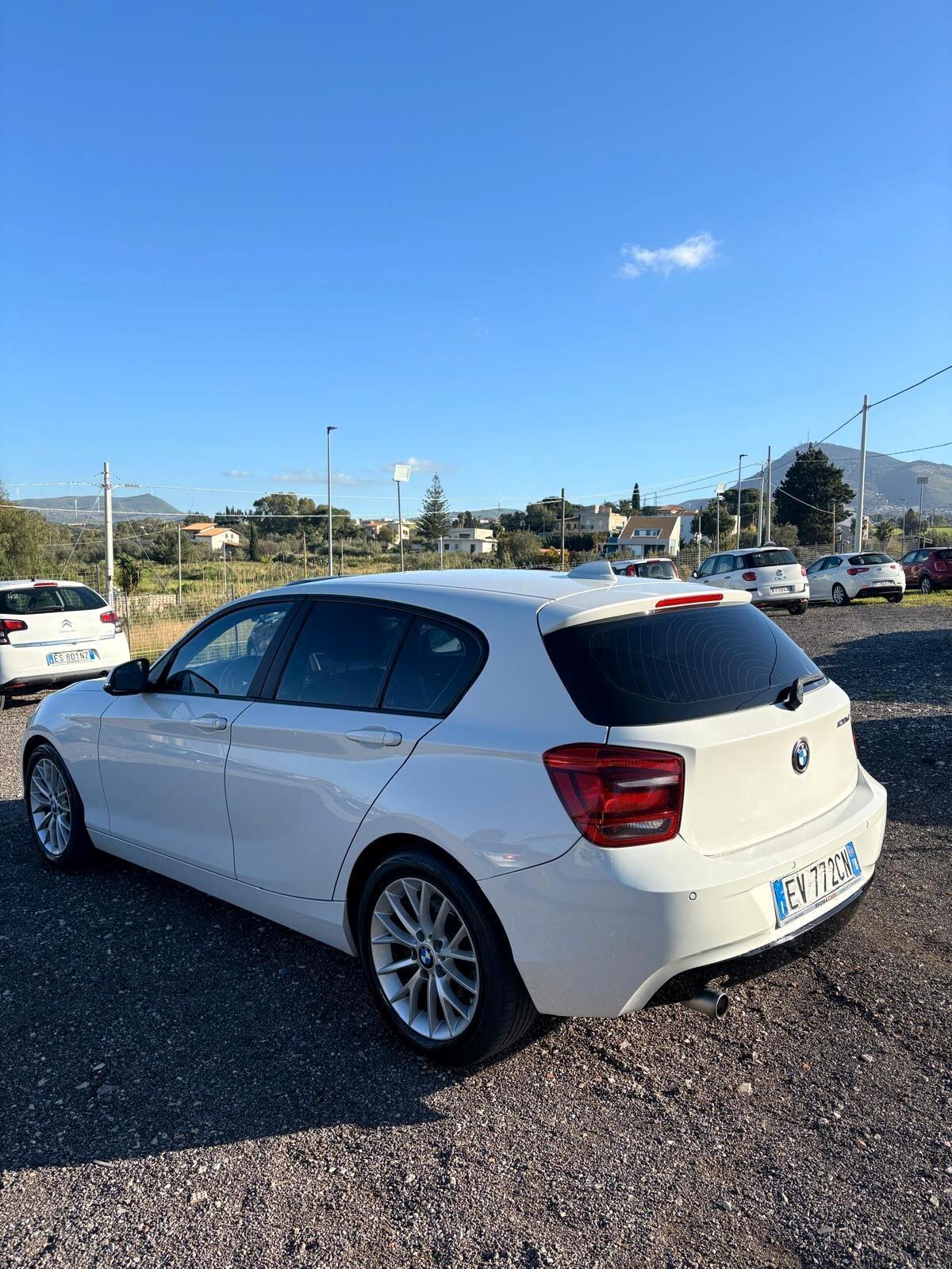 Bmw 120 120d 5p. Msport