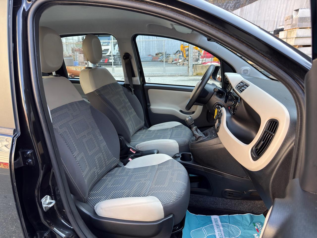 FIAT PANDA 1.3 MULTIJET 4x4 5 POSTI PERFETTA