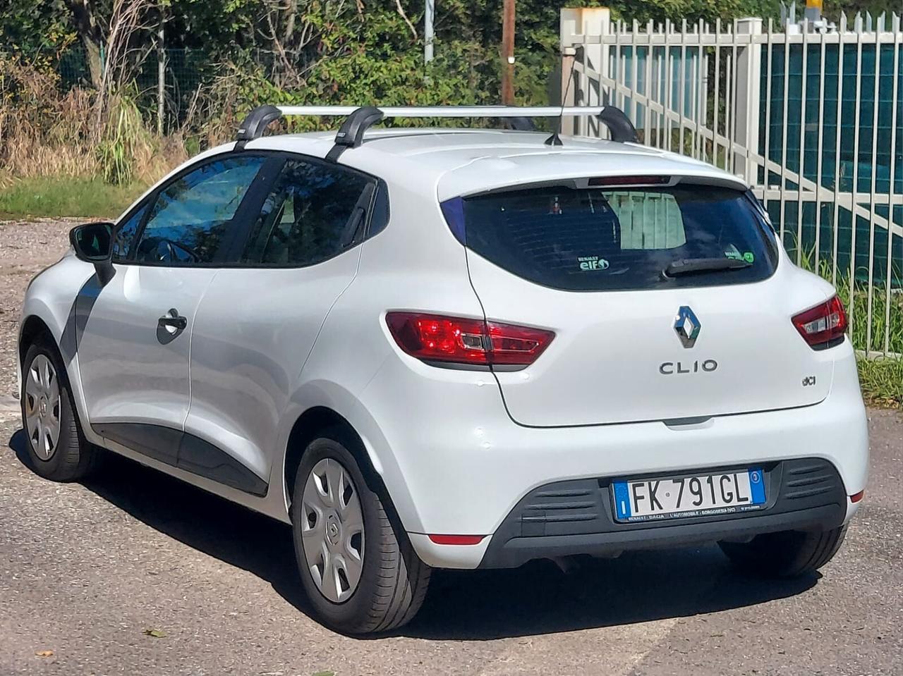 Renault Clio 8V 75CV VAN AUTOCARRO 2 POSTI