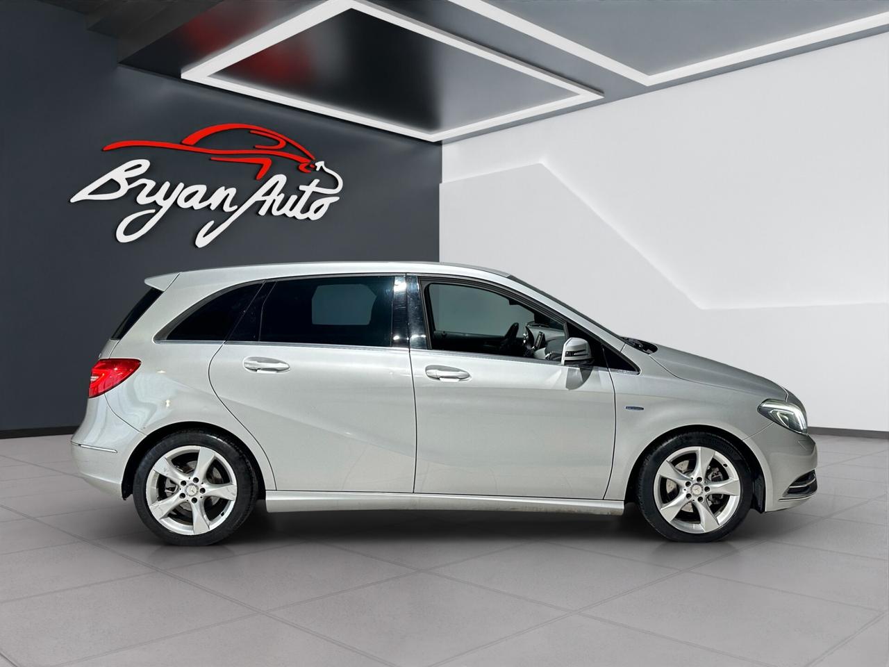 Mercedes-benz B 180 CDI BlueEFFICIENCY Premium