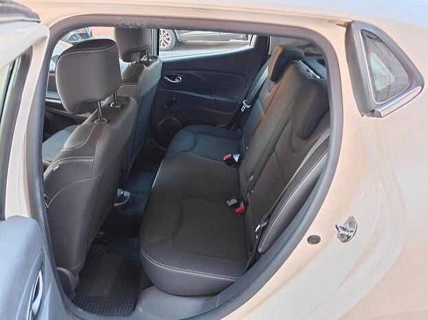 RENAULT Clio 1.5 Dci 75 cv*NAVI/RETROCAMERA*-2016