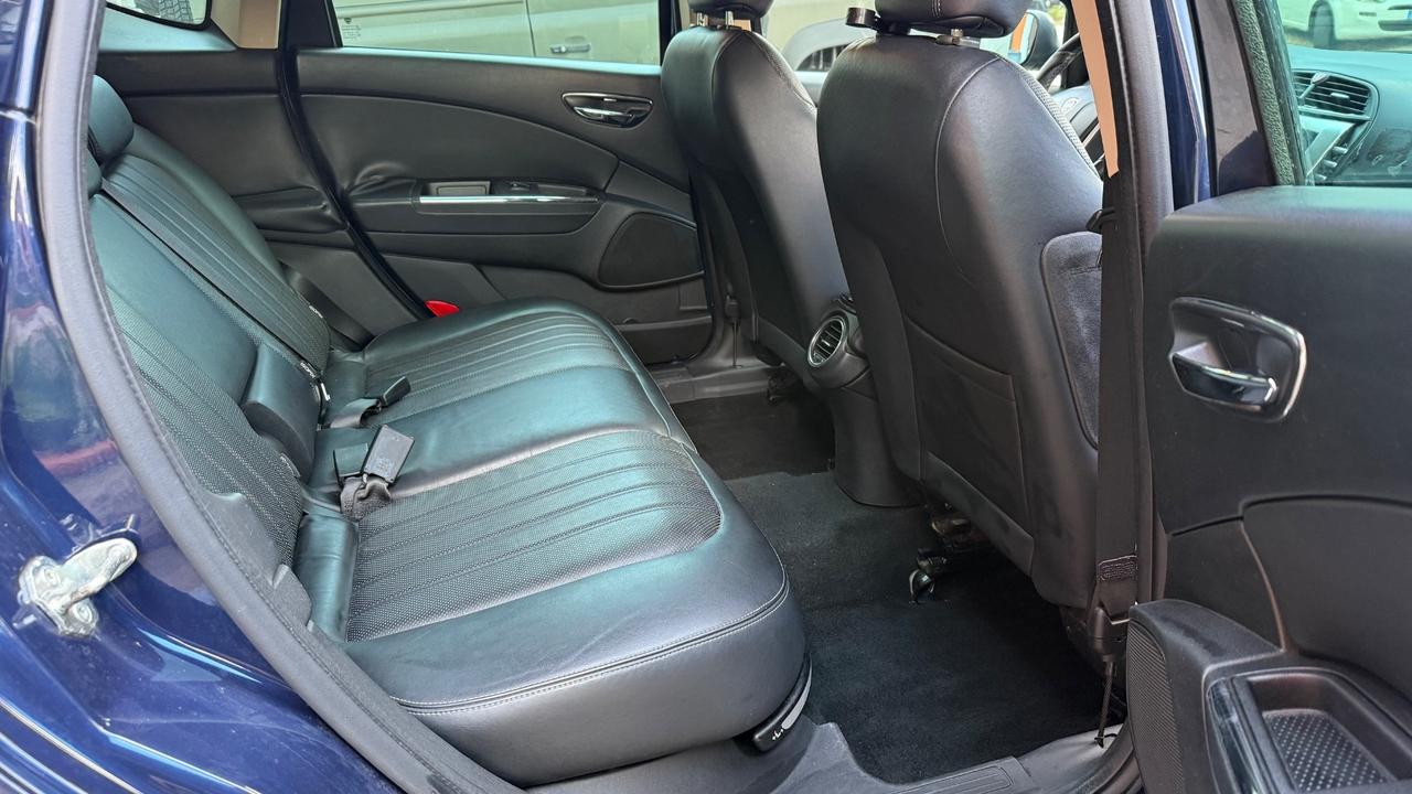 Lancia Delta 1.6 MJT DPF 105 CV Business