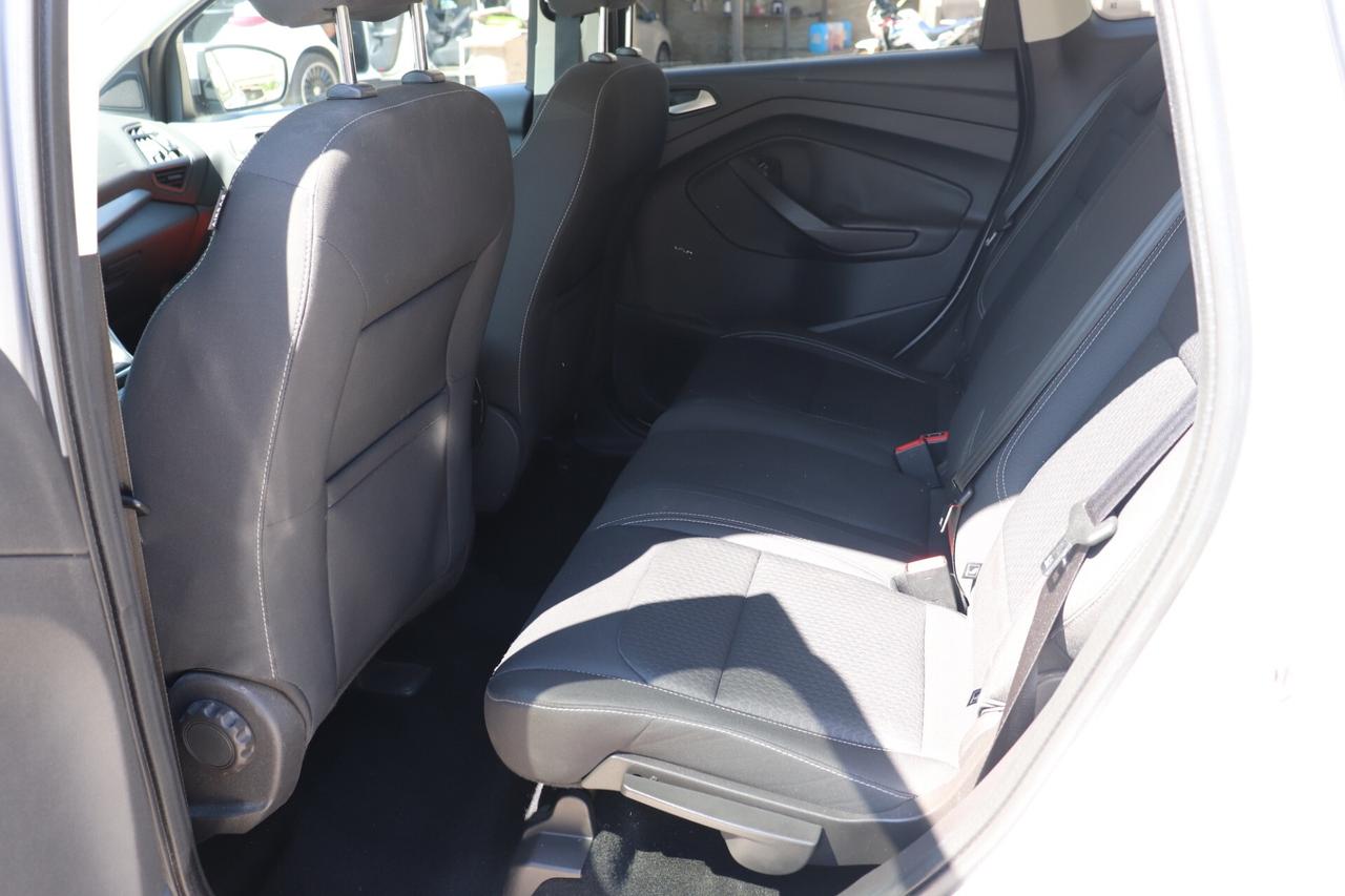 Ford Kuga 2.0 TDCI 120 CV S&S 2WD Powershift Business