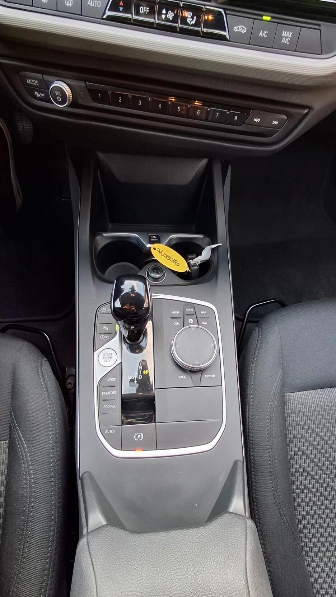 Bmw 118 118d 5p. Business Advantage km 109000