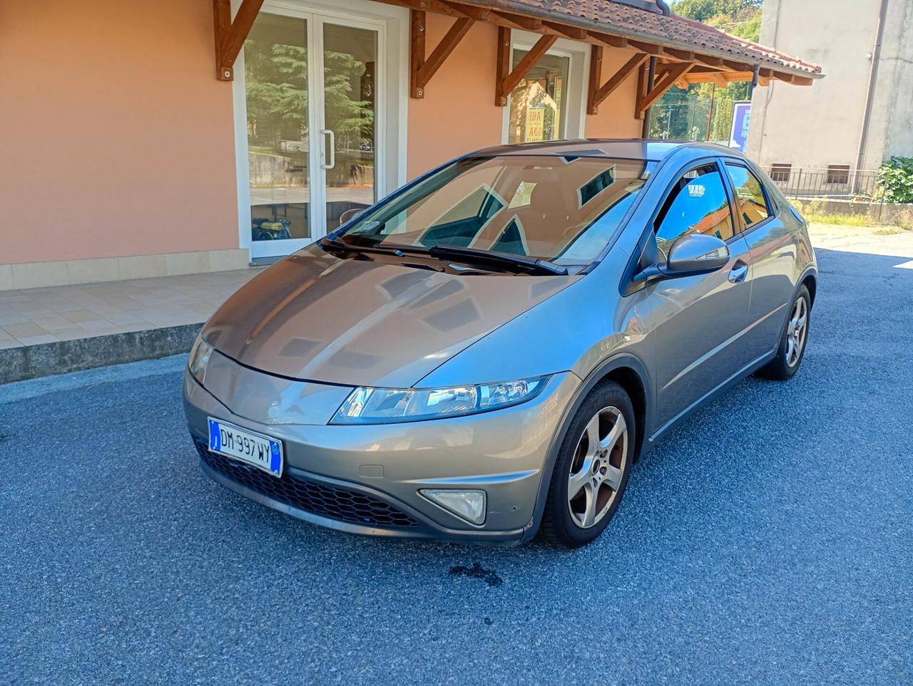 Honda Civic 2.2 i-CTDi 5p. Exclusive LH LE