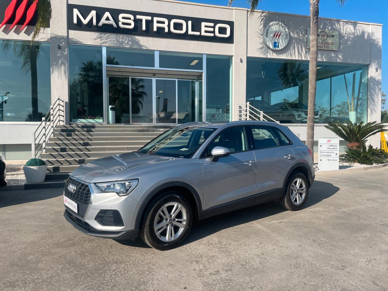 Audi Q3 35 TDI quattro Business