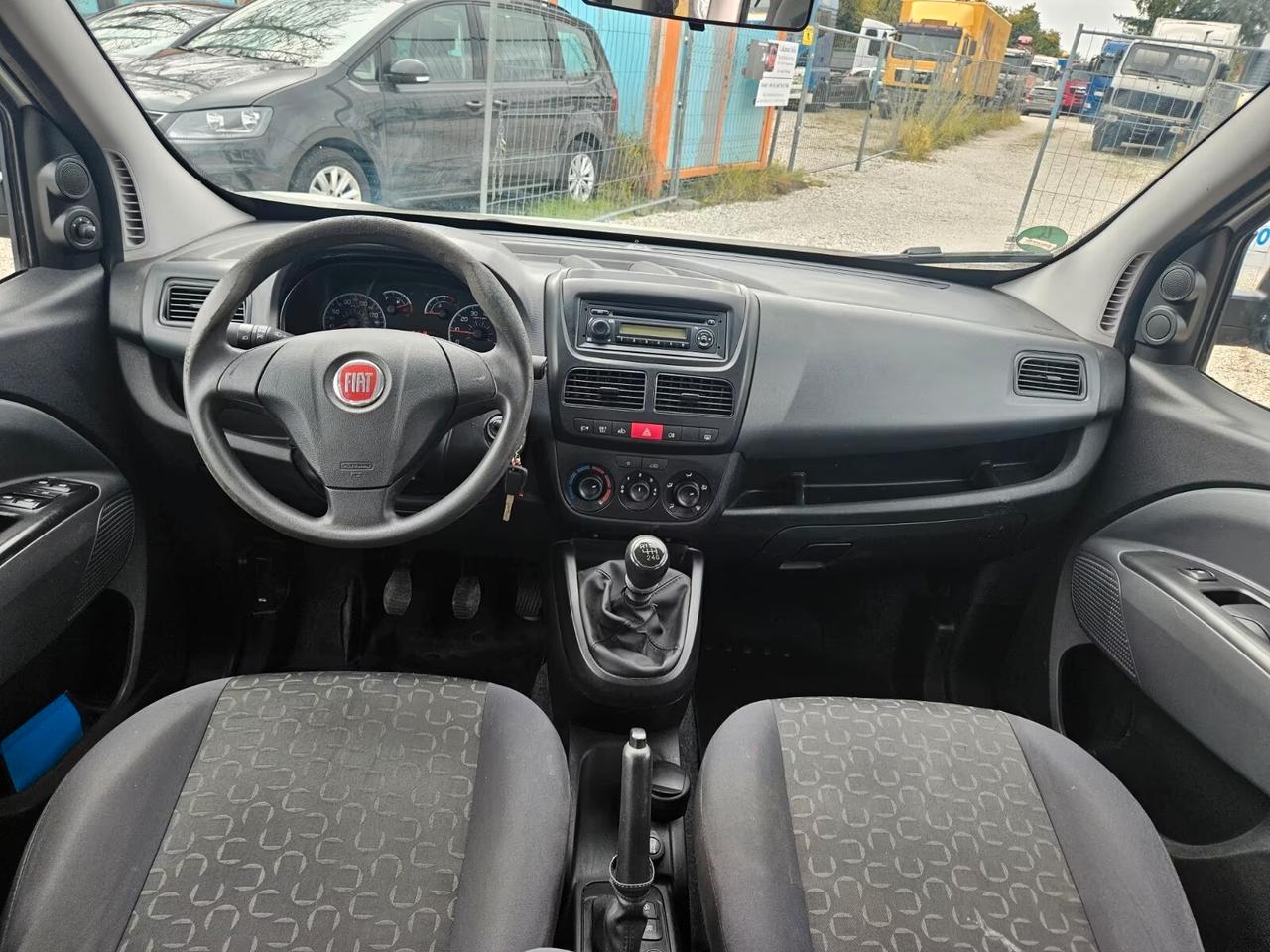 Fiat Doblò 1.6 MJT 105CV Dynamic 5 POSTI