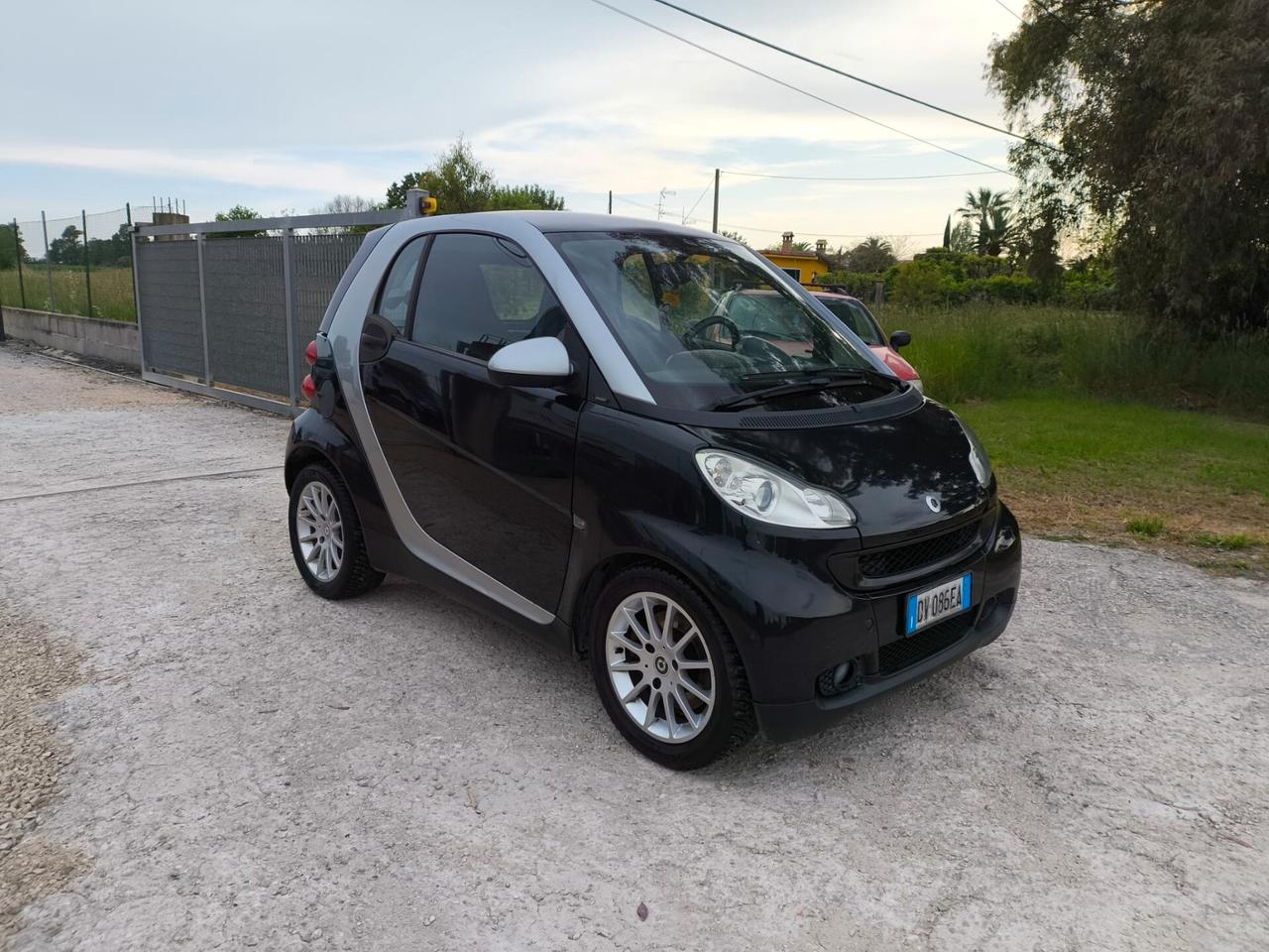 Smart ForTwo 1000 62 kW coupé passion