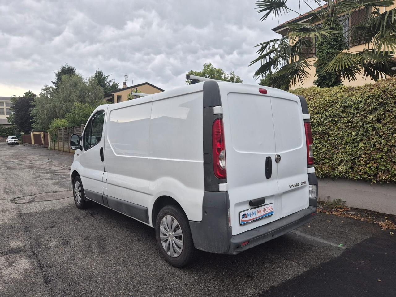 Opel Vivaro 29 2.0 CDTI 120CV PC-TA Furgone Easytronic