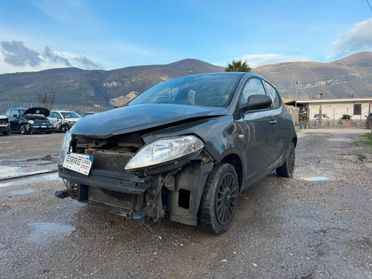 LANCIA YPSILON 2015 1.2 BENZ/GPL *MARCIANTE *AIRB OK