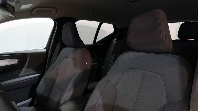 Volvo XC40 Recharge T4 Plug-in Hybrid auto Recharge Inscription Expression