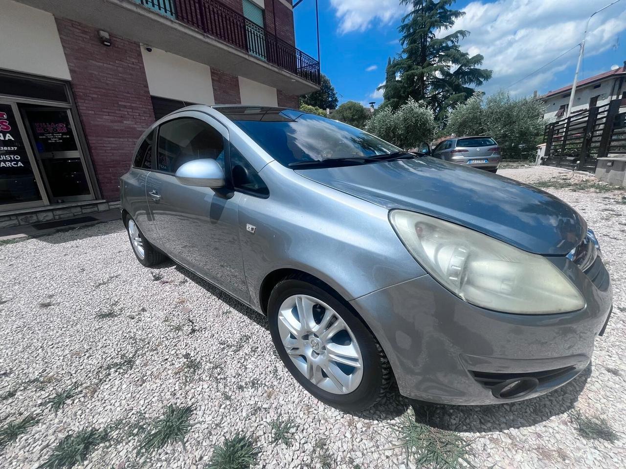 Opel Corsa 1.2 80CV 3 porte GPL-TECH