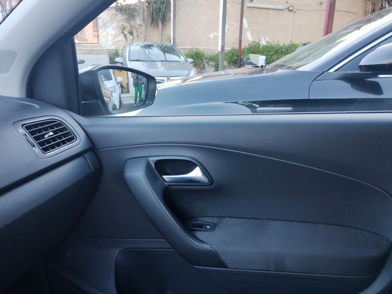 Nissan Micra 1.0L 12V 5 porte Acenta