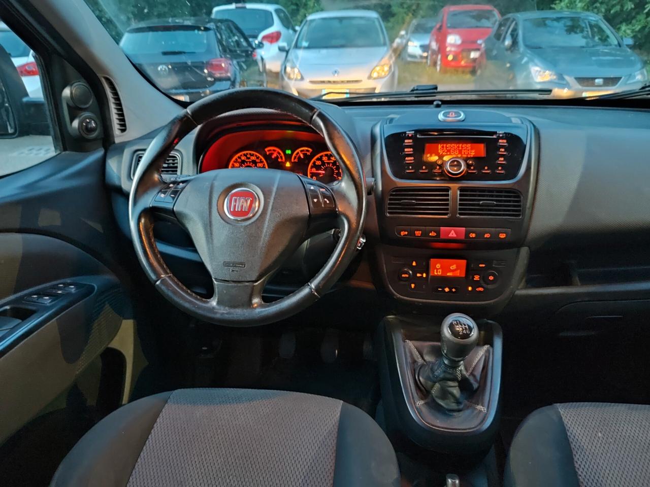 FIAT DOBLO 2011 A METANO DI CASA 1.4T-JET STUPENDO