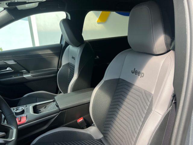 JEEP Compass E-Hybrid 1.2 TurboMHEV106kW First Edition DCT?359