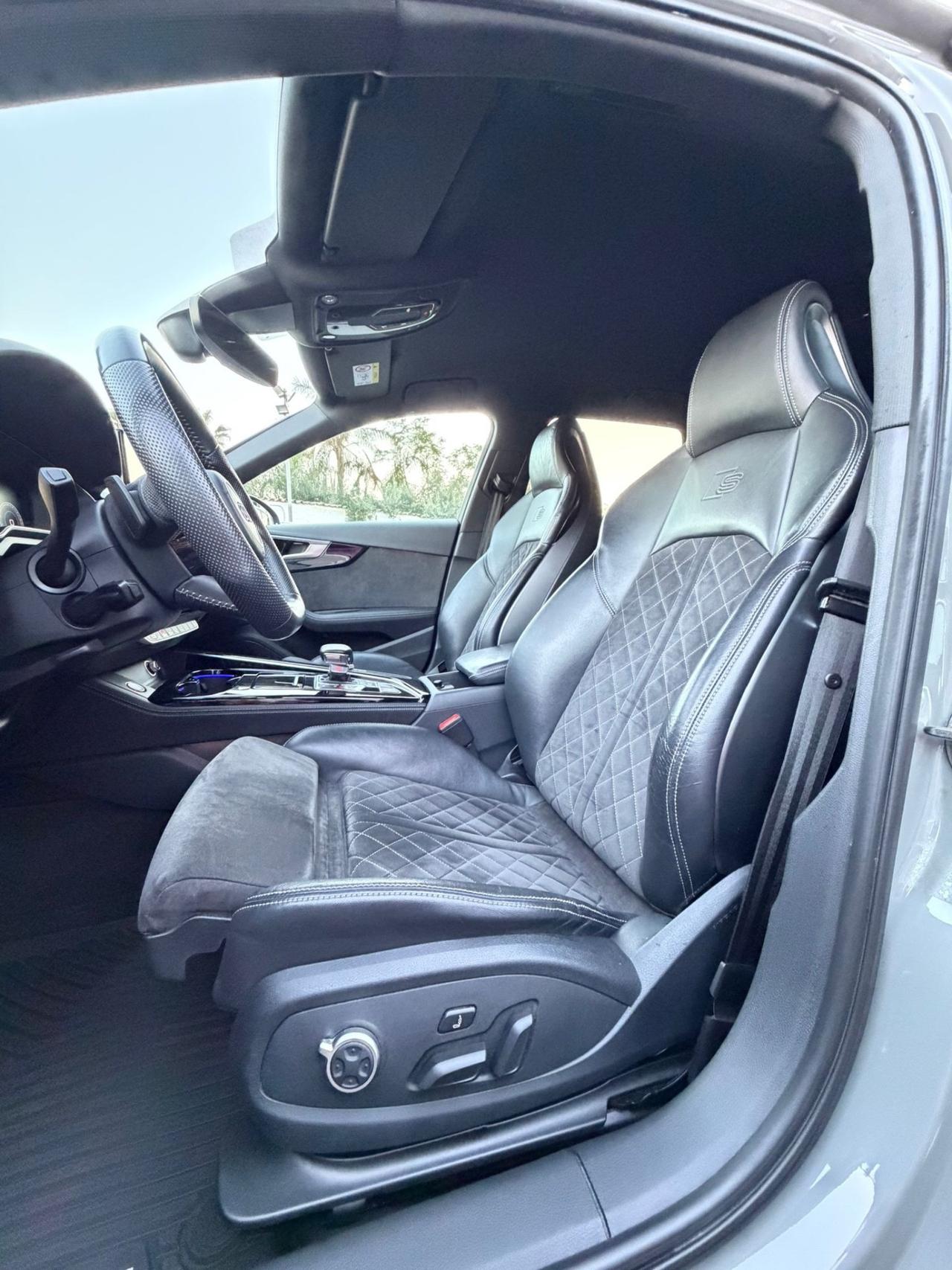 Audi A4 S4 AVANT 3.0 V6 347CV IBRIDA/DIESEL