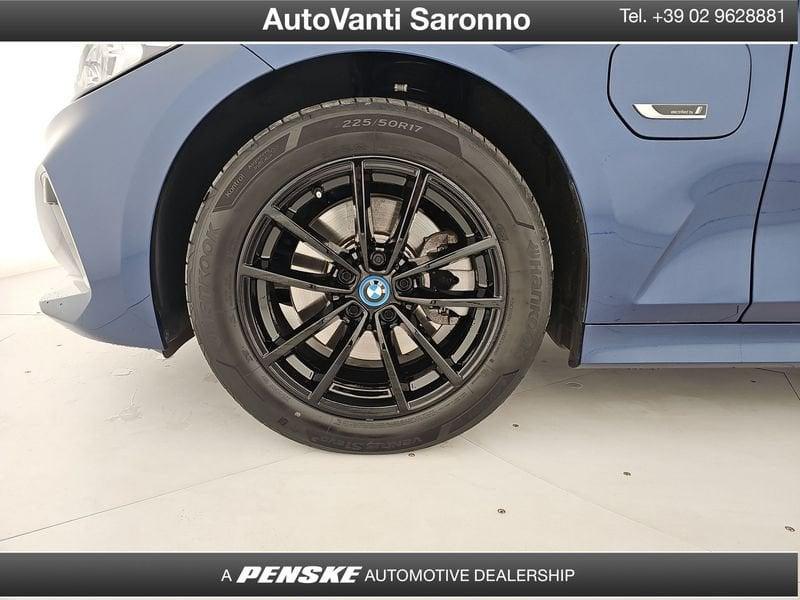 BMW Serie 3 320e Touring Business Advantage