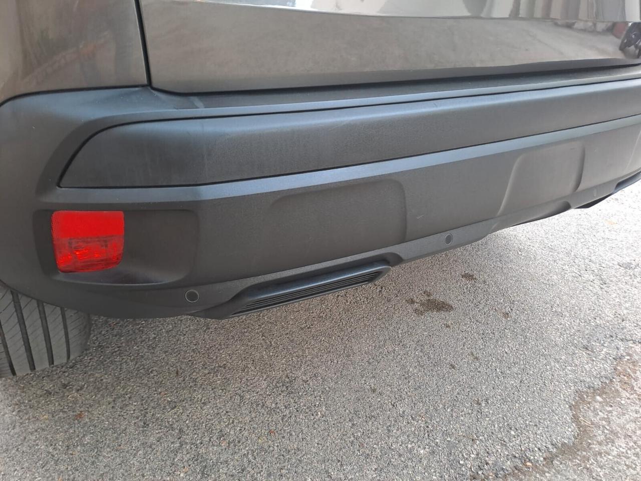 Peugeot 3008 HDi 130 cv tagliandata
