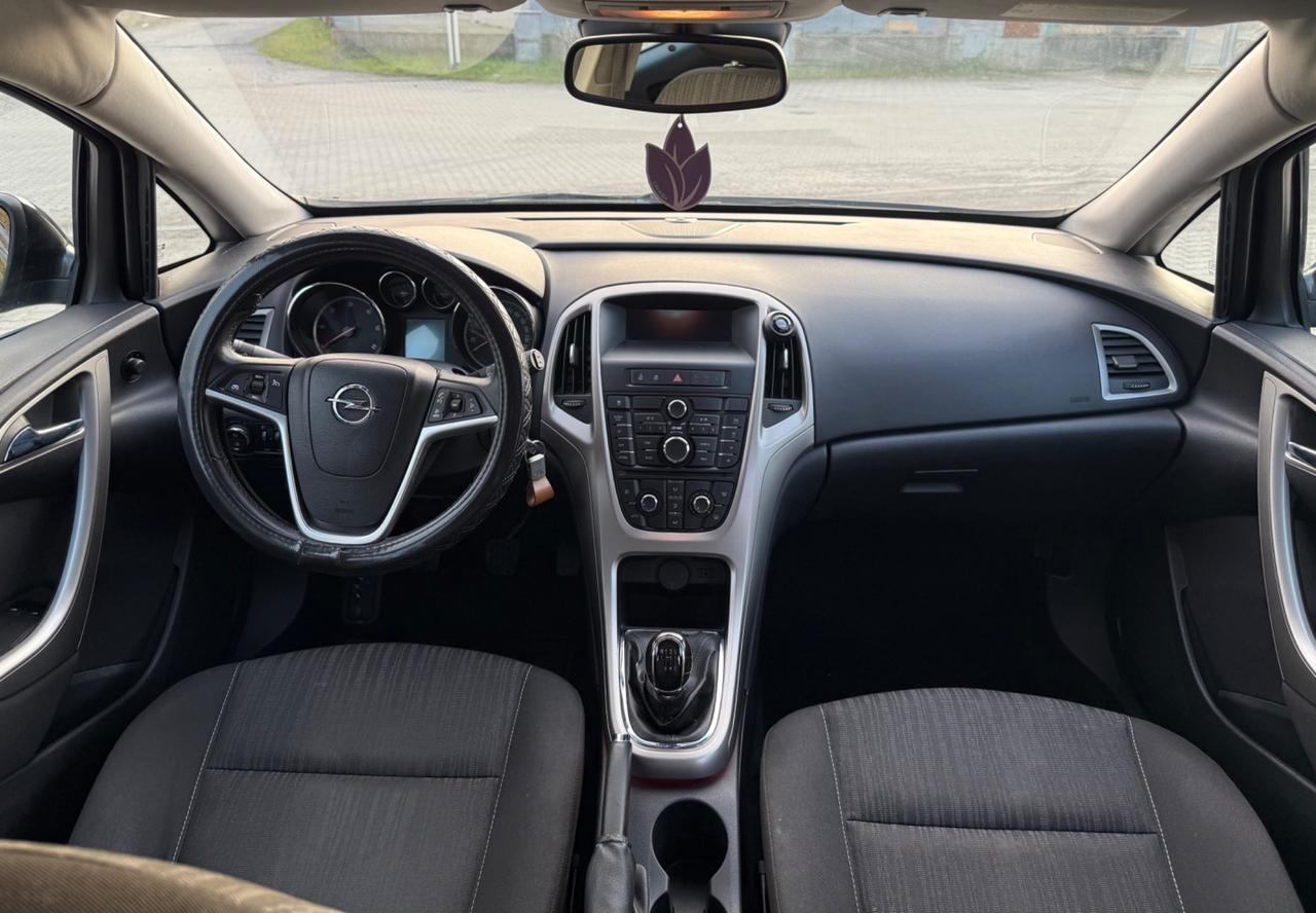 Opel Astra 1.7 CDTI 110CV 5 porte Cosmo