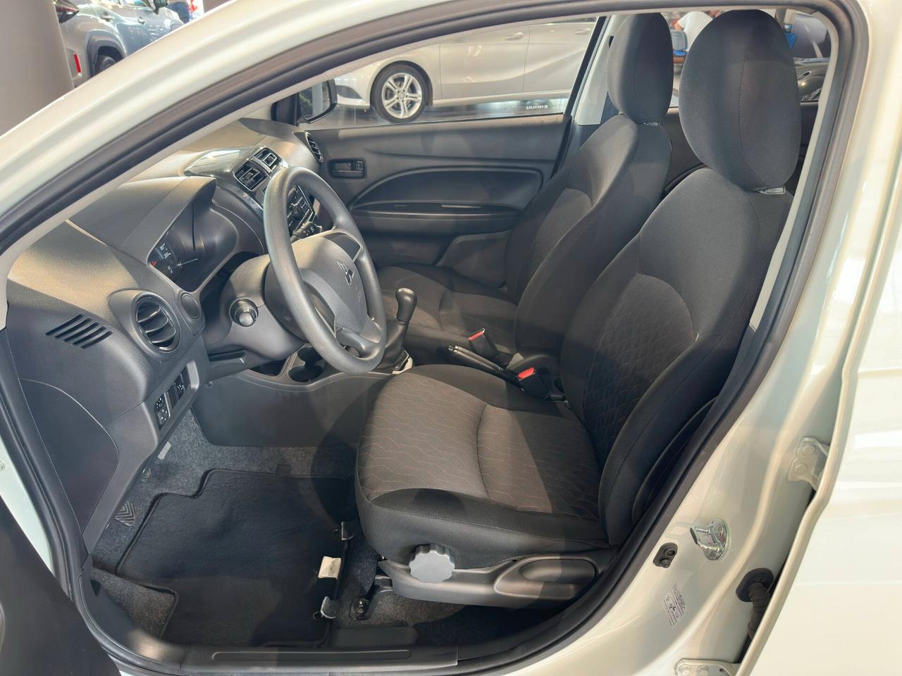 Mitsubishi Space Star 1.2 71Cv Invite