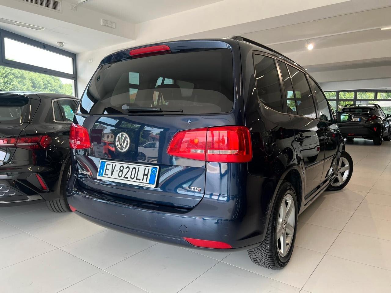 Volkswagen Touran 1.6 TDI DSG Comfortline