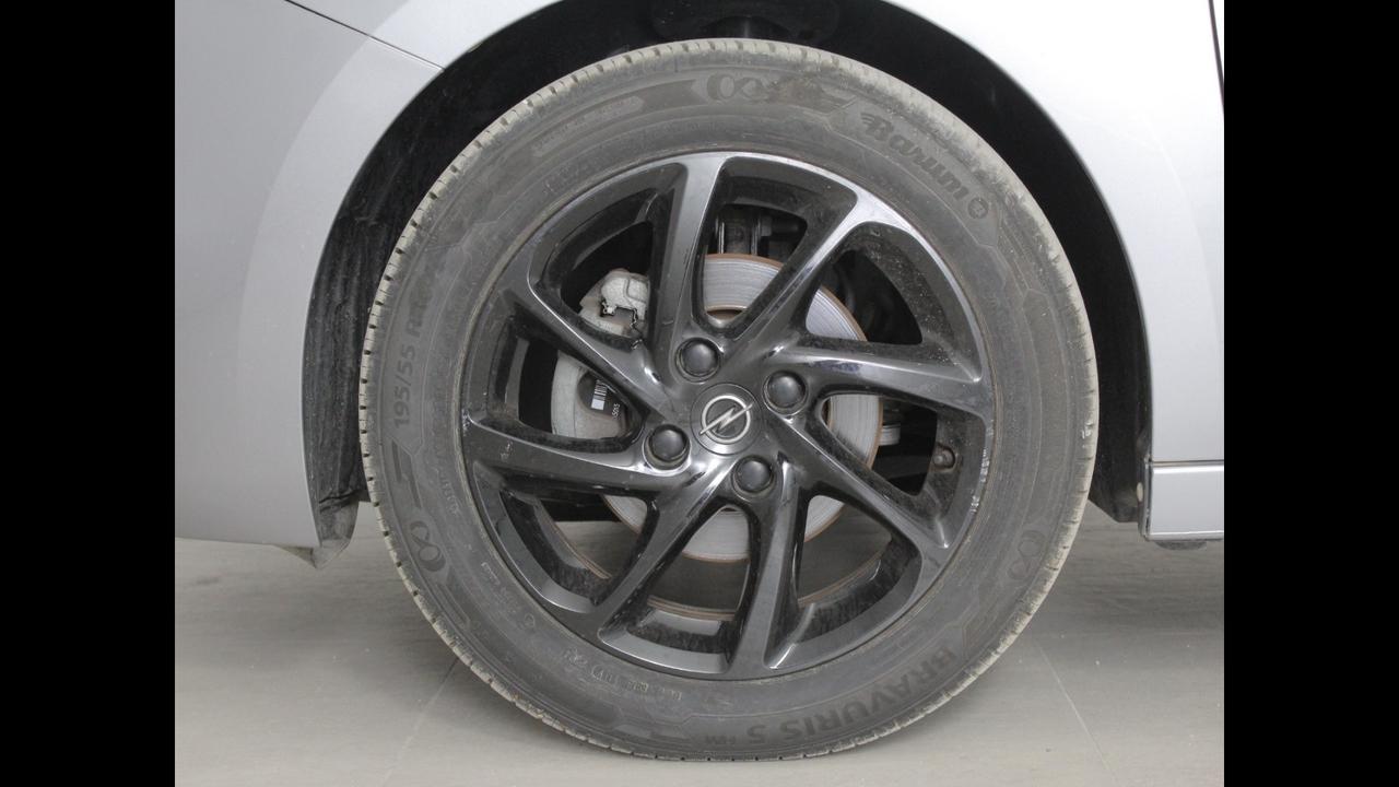 OPEL ELEGANCE 1.275CV MT5