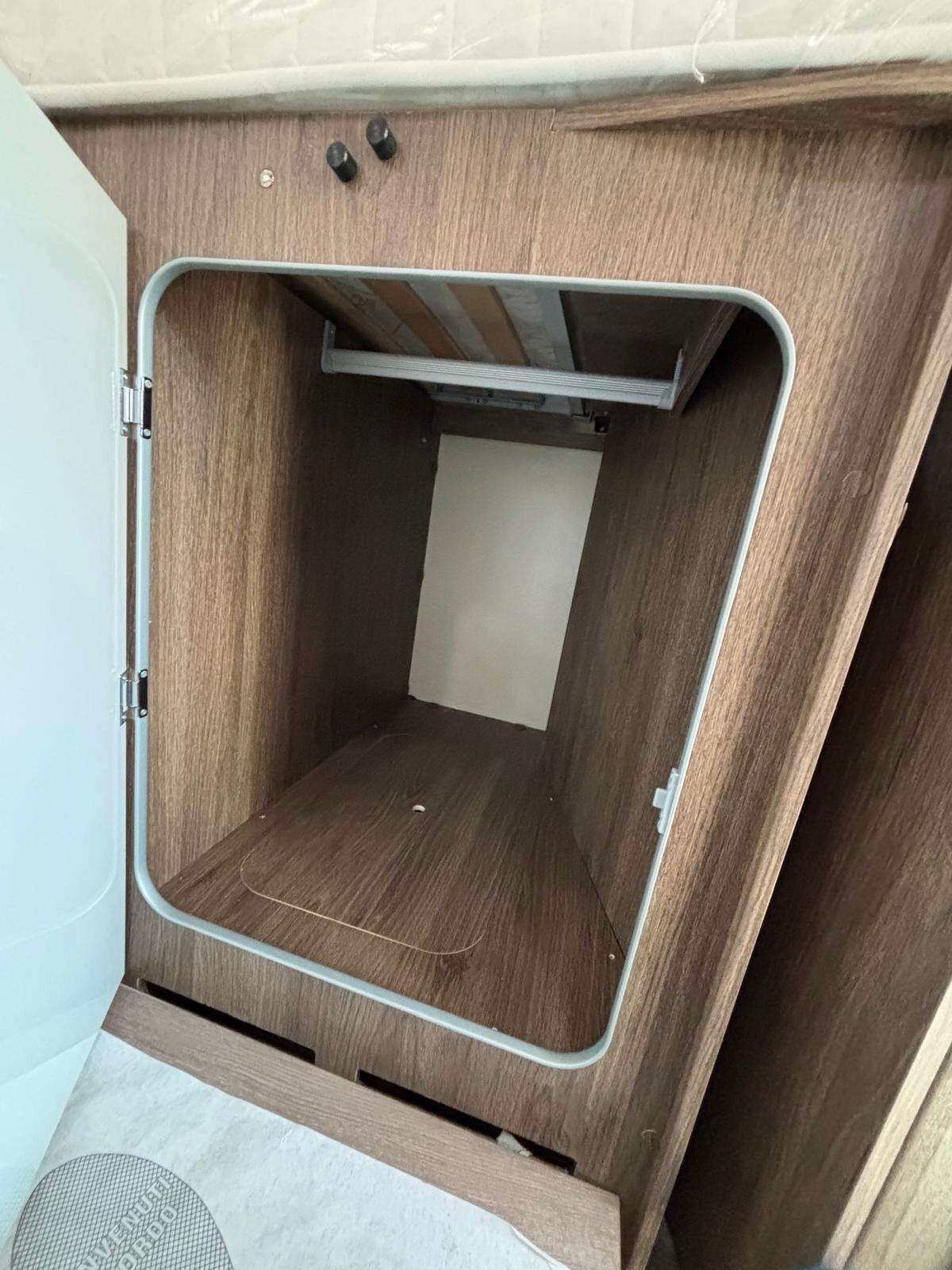 Ci International Magis 87 Integral Selekt camper