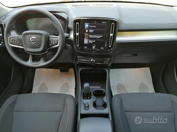 VOLVO XC40 T4 Recharge Plug-in Hybrid Inscriptio