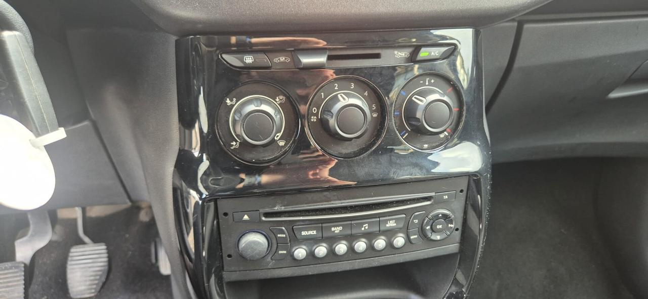 Citroen C3 PureTech 82 Selection - 2015