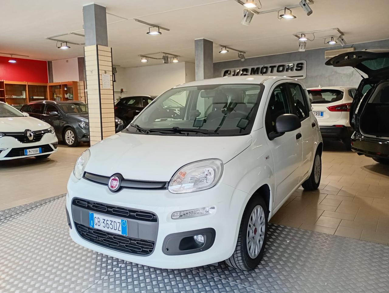 Fiat Panda 1.2 , 5 Posti, Blue tooth , sensori di parcheggio