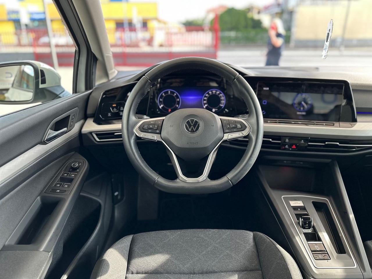 Volkswagen Golf style 2.0 TDI DSG 7 #5765