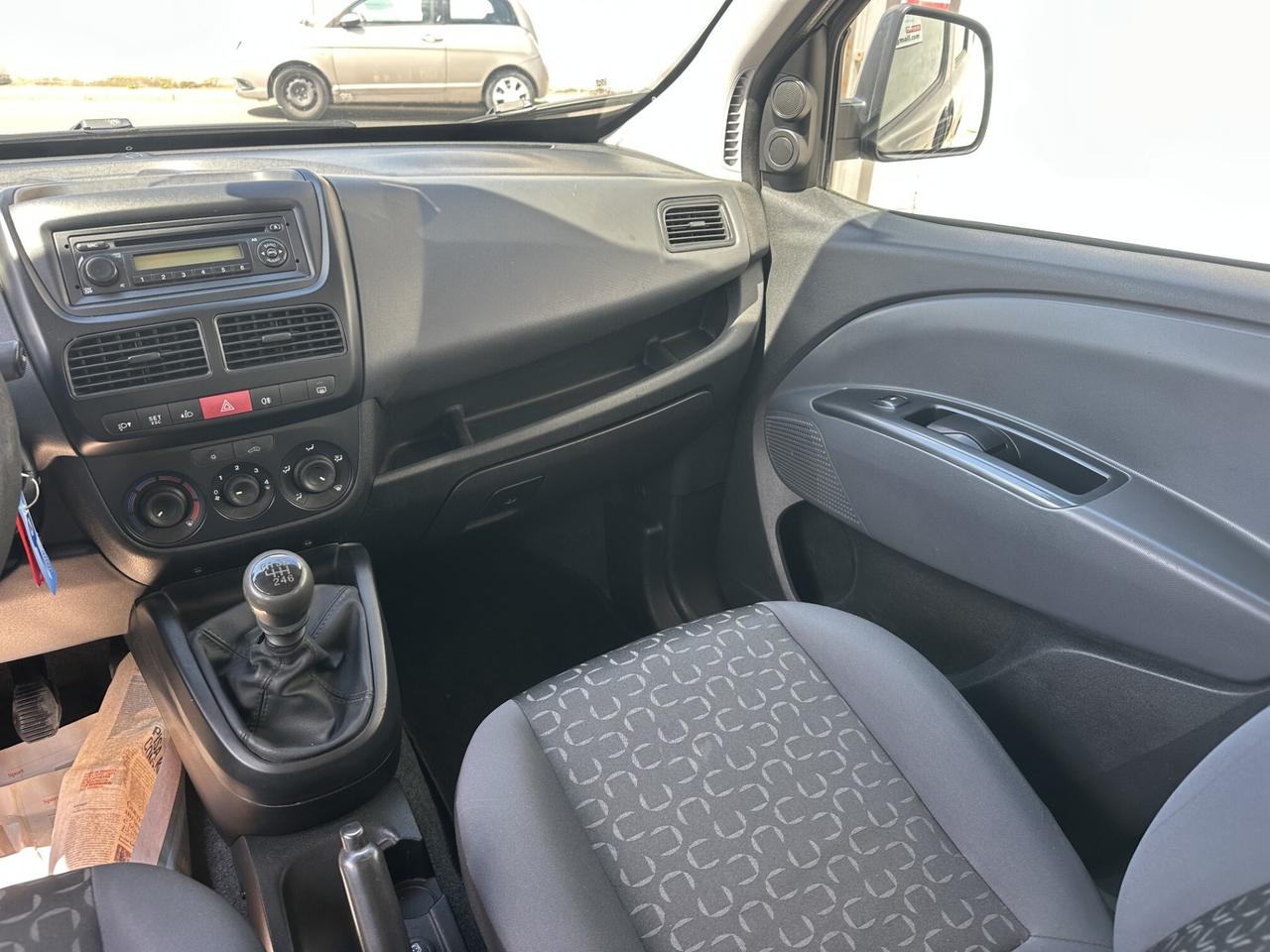 Fiat Doblo 1.6 MJT 105 Cv Emotion 5 Posti Vettura