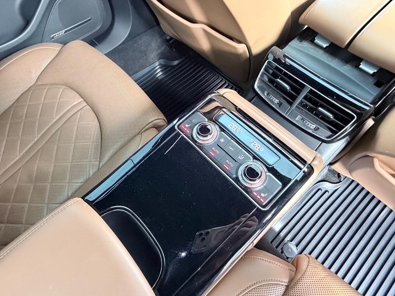 Audi A8 3.0TDI 262CV quattro S-Line EXCLUSIVE EU6