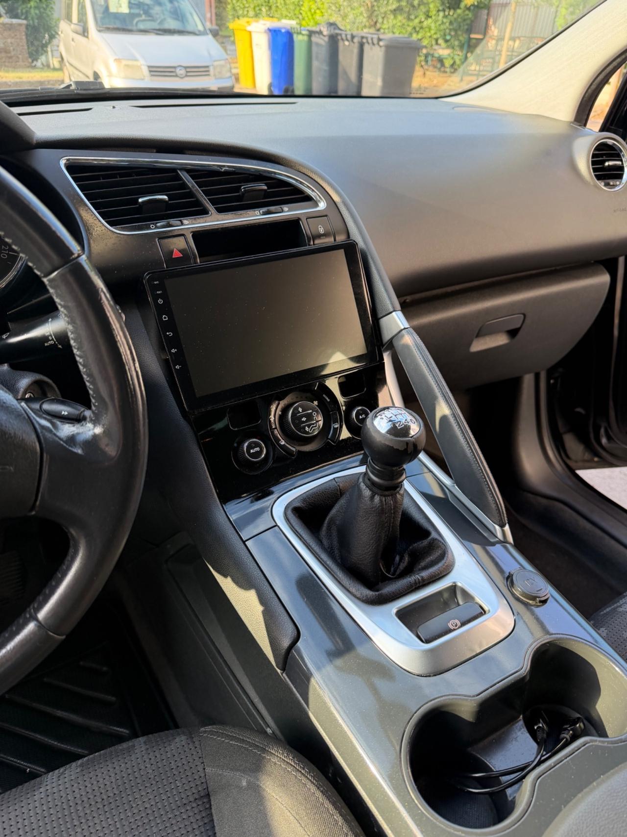 Peugeot 3008 1.6 HDi 112CV Business