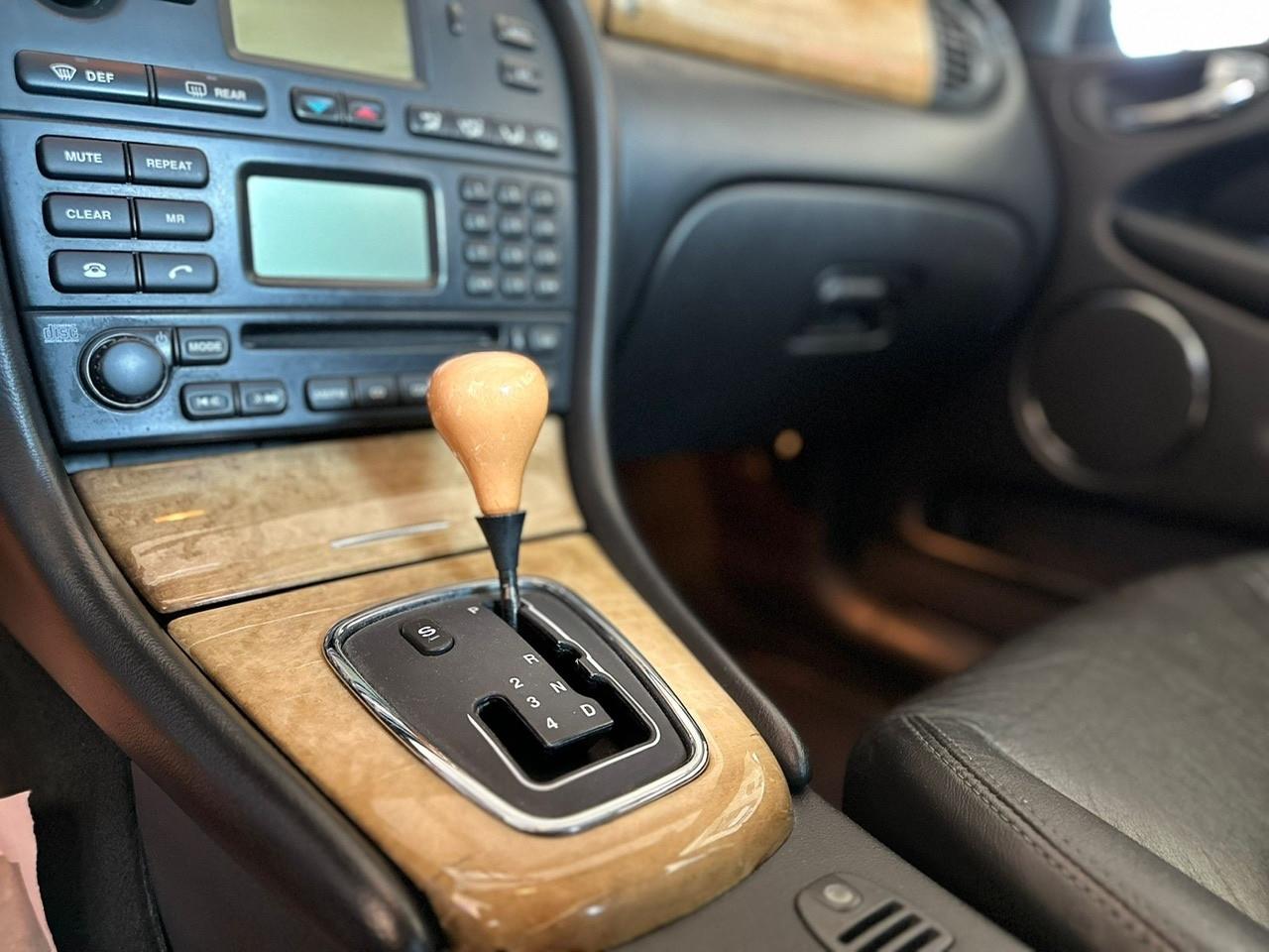 Jaguar X-Type 2.5 V6 24V cat Executive