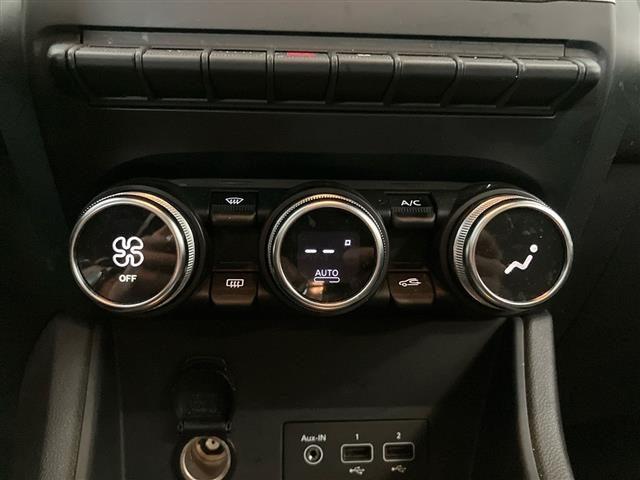 RENAULT Captur 1.6 E Tech hybrid Zen 145cv auto